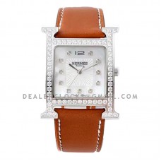 Heure H MOP Dial in Steel with Diamond Bezel on Brown Leather Strap