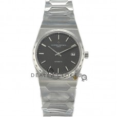 Les Historiques 222 Black Dial in Steel