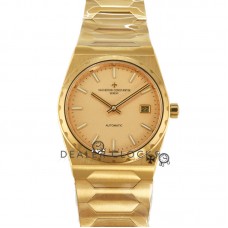 Les Historiques 222 Champagne Dial in Yellow Gold