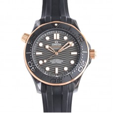 Seamaster Diver 300M Co-Axial Master Chronometer 43.5mm 210.62.44.20.01.001 on Rubber Strap