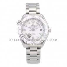 Seamaster Planet Ocean 600M Co-Axial Master Chronometer White Dial 39.5mm on Bracelet