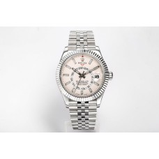 Sky-Dweller 326934 Off-White Dial in White Gold Sky-Dweller 326934 Off-White Dial in White Gold