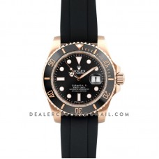 Submariner in Rose Gold on Rubber Strap Submariner in Rose Gold on Rubber Strap