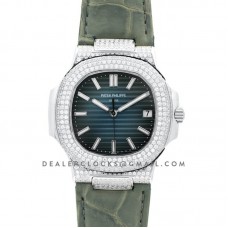 Nautilus Jumbo 5711 Blue Dial in Steel with Paved Diamonds on Strap Nautilus Jumbo 5711 Blue Dial in Steel with Paved Diamonds on Strap