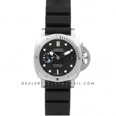 PAM682 Luminor Submersible 1950 3 Days Automatic Acciaio PAM682 Luminor Submersible 1950 3 Days Automatic Acciaio